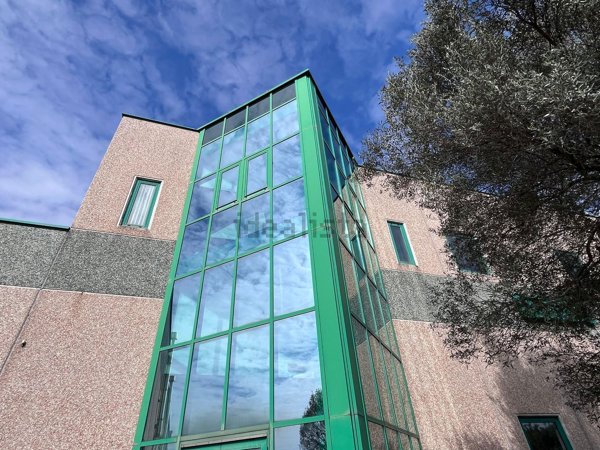 capannone in affitto a Fagnano Olona