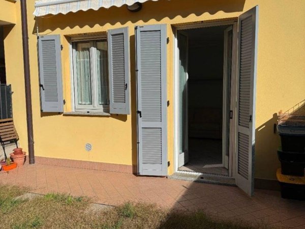appartamento in affitto a Ferno