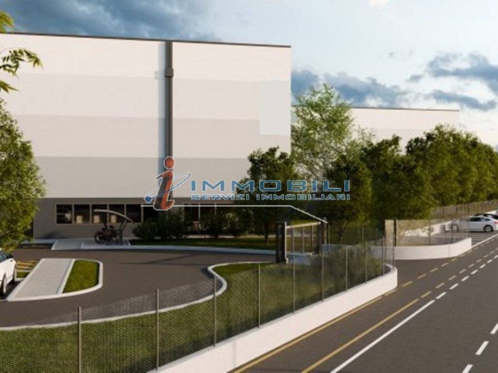 negozio in affitto a Ferno