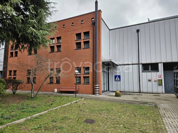 capannone in affitto a Gallarate