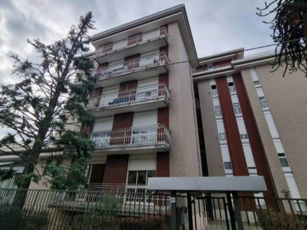 appartamento in affitto a Gallarate in zona Ronchi