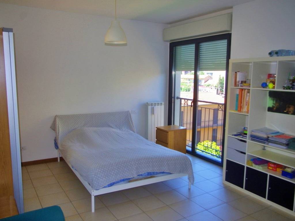 appartamento in affitto a Gallarate in zona Sciarè