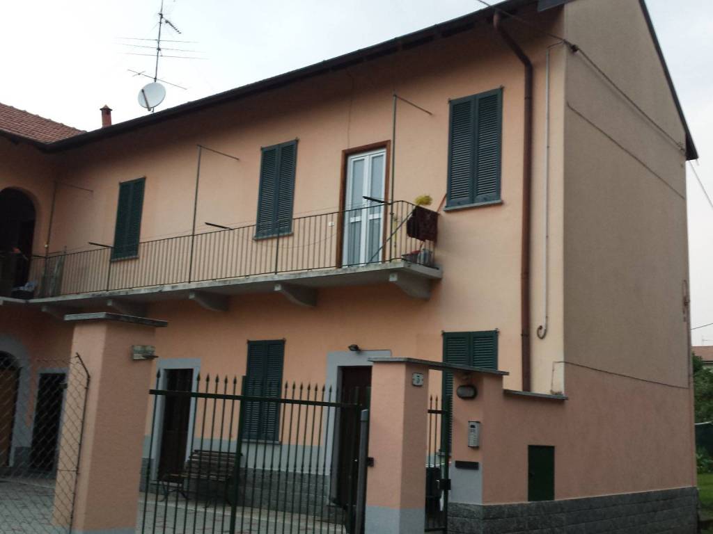 appartamento in affitto a Gallarate in zona Moriggia