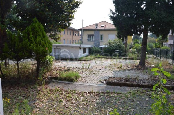 negozio in affitto a Gallarate
