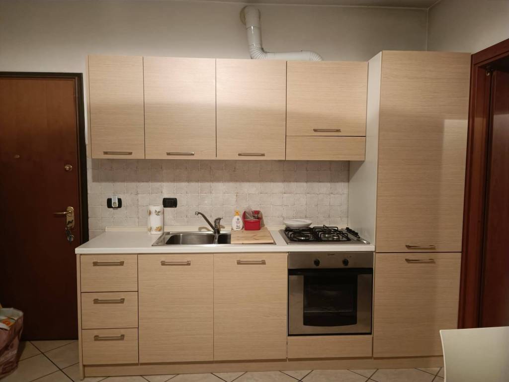 appartamento in affitto a Gallarate in zona Arnate