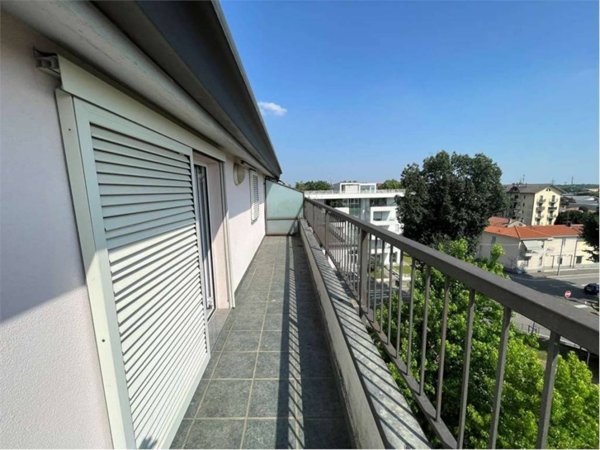appartamento in affitto a Gallarate in zona Madonna in Campagna