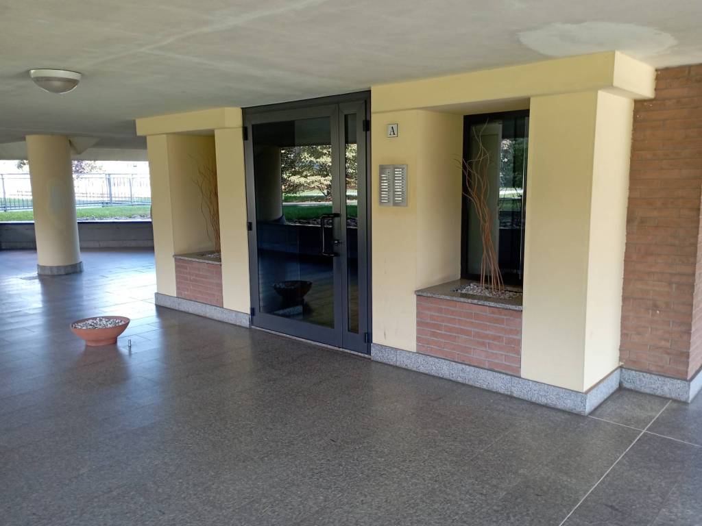 appartamento in affitto a Gallarate in zona Ronchi