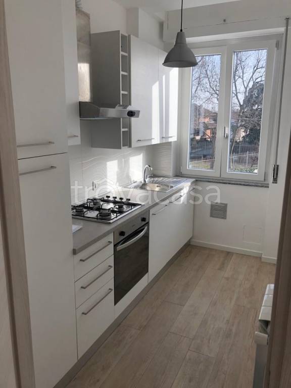 appartamento in affitto a Gallarate in zona Arnate