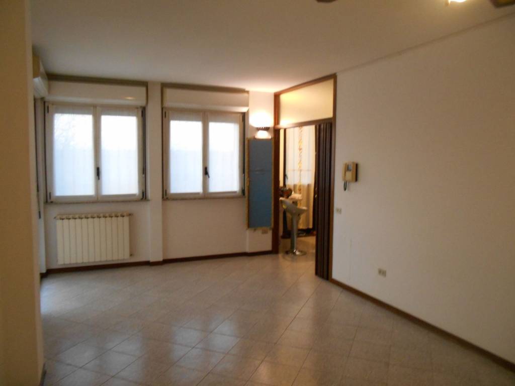 appartamento in affitto a Gallarate in zona Madonna in Campagna