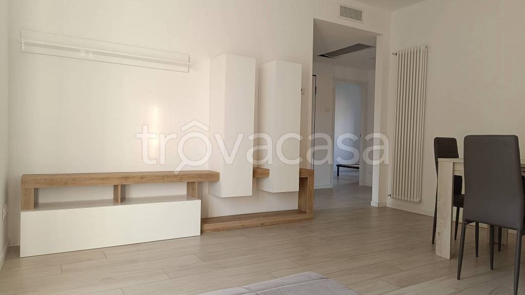 appartamento in affitto a Gallarate in zona Arnate
