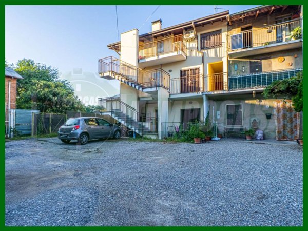 appartamento in affitto a Gallarate in zona Arnate