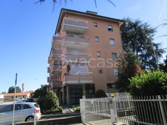 appartamento in affitto a Gallarate in zona Sciarè