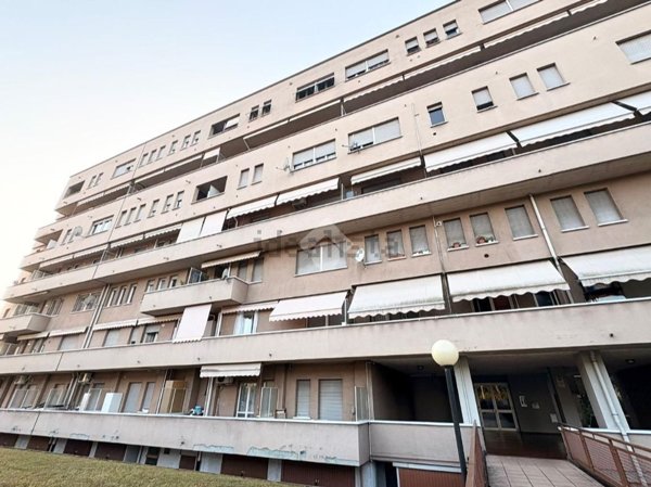 appartamento in affitto a Gallarate in zona Crenna