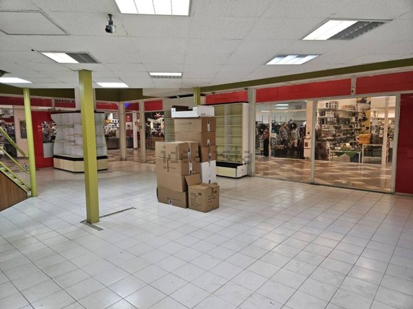 negozio in affitto a Gallarate