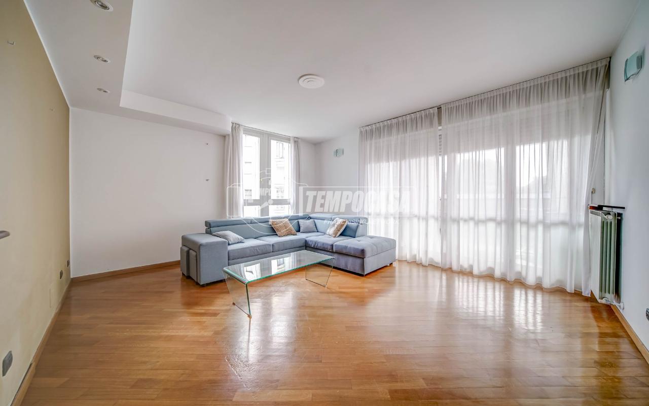 appartamento in affitto a Gallarate in zona Ronchi