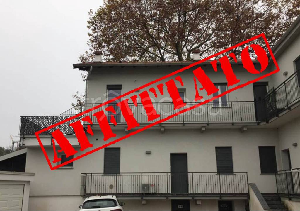 appartamento in affitto a Gallarate in zona Moriggia