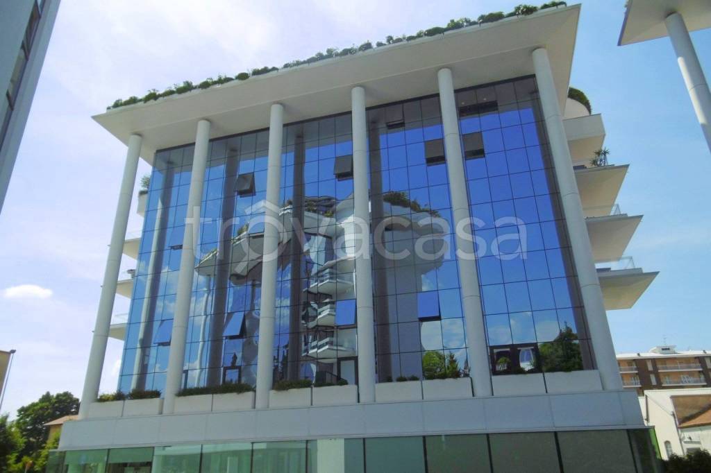 appartamento in affitto a Gallarate in zona Arnate