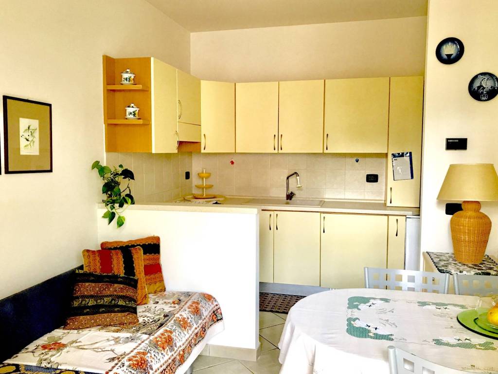 appartamento in affitto a Gallarate in zona Crenna