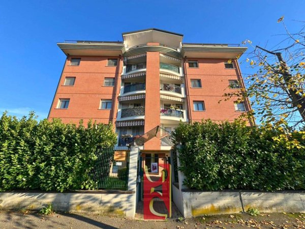 appartamento in affitto a Gallarate in zona Madonna in Campagna