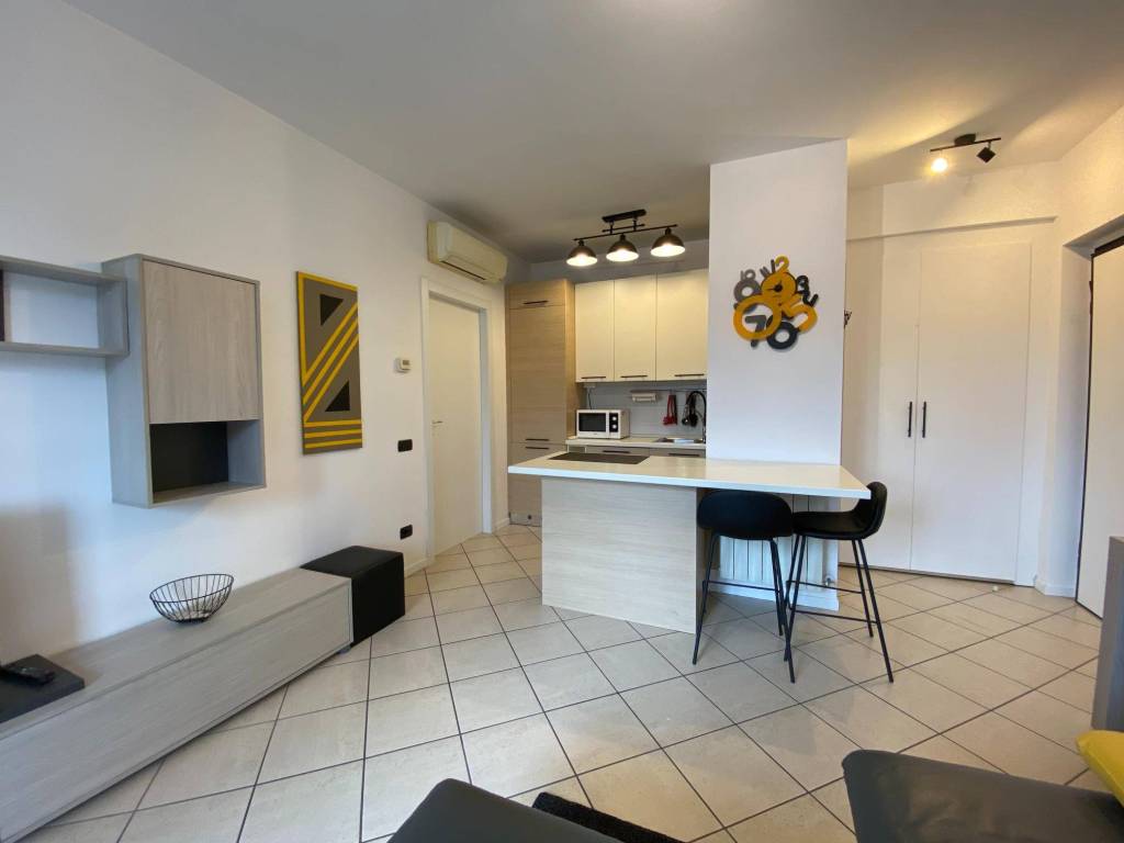 appartamento in affitto a Gallarate in zona Sciarè