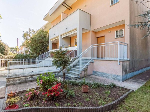 casa indipendente in affitto a Gallarate in zona Madonna in Campagna