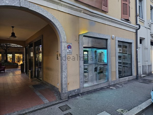 negozio in affitto a Gallarate