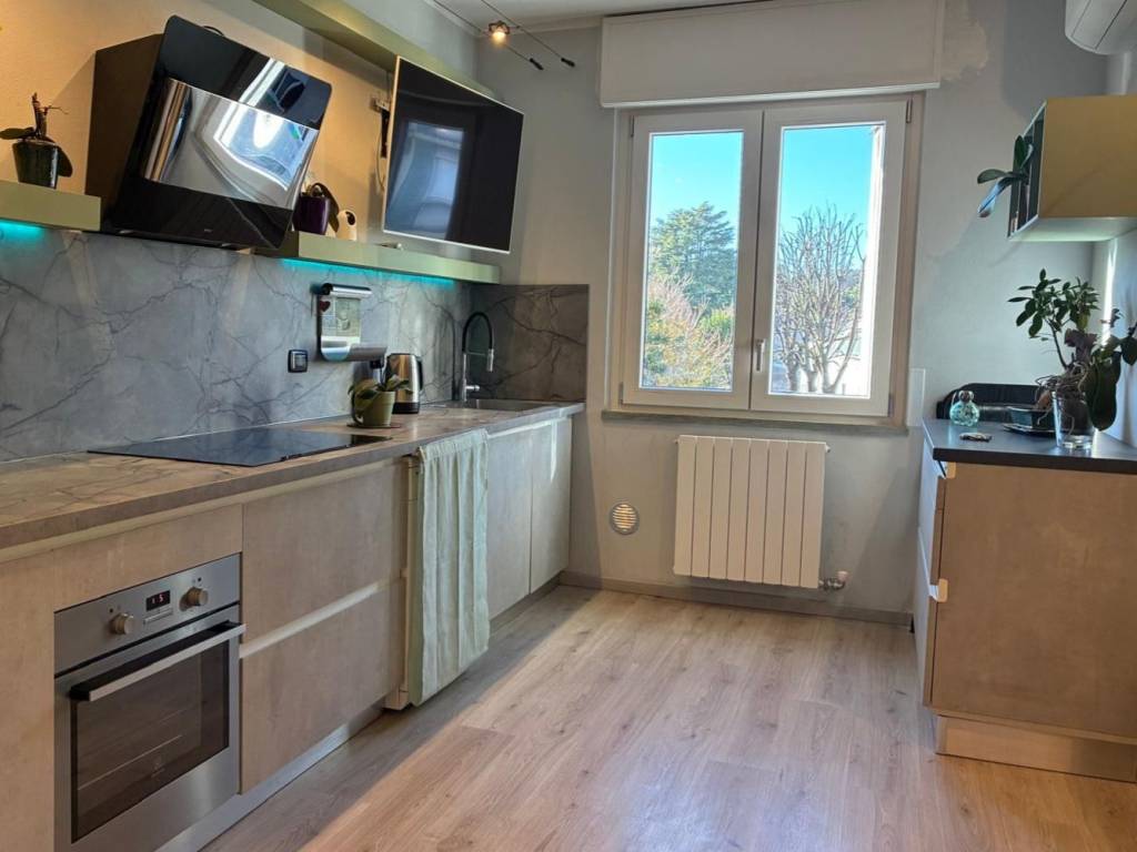 appartamento in affitto a Gallarate in zona Crenna
