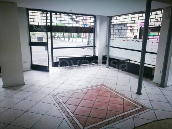 negozio in affitto a Gallarate