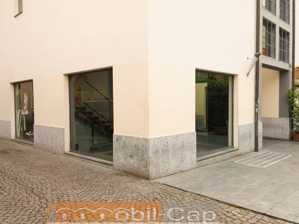 negozio in affitto a Gallarate