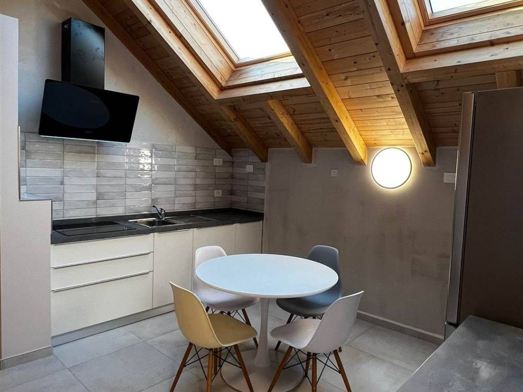 appartamento in affitto a Gallarate in zona Sciarè