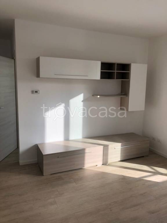 appartamento in affitto a Gallarate in zona Arnate