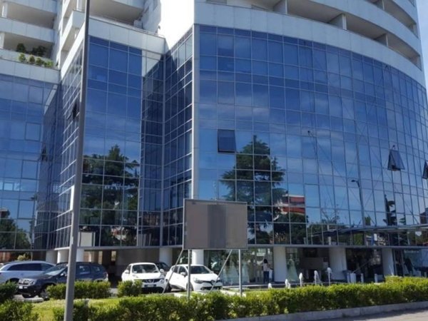 ufficio in affitto a Gallarate in zona Cascinetta