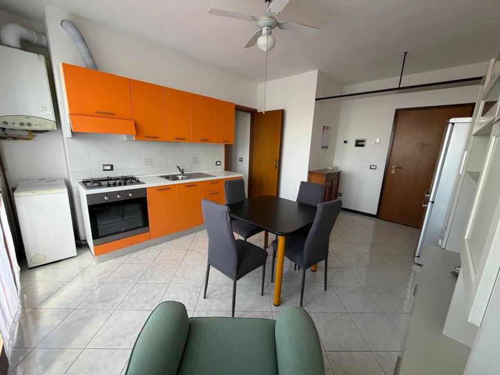 appartamento in affitto a Gallarate in zona Madonna in Campagna