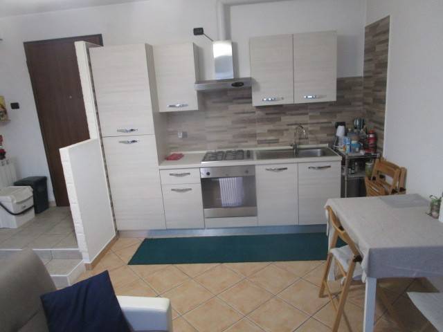 appartamento in affitto a Gallarate in zona Sciarè