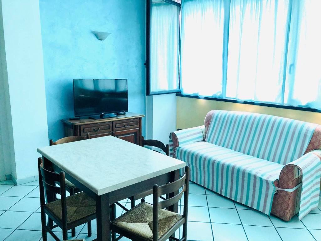 appartamento in affitto a Gallarate in zona Sciarè