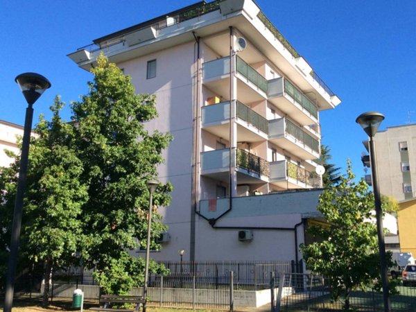 appartamento in affitto a Gallarate in zona Madonna in Campagna