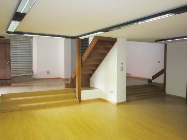 negozio in affitto a Gallarate