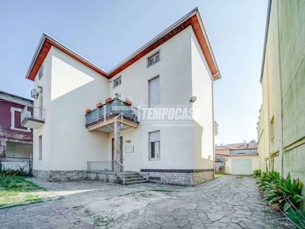 casa indipendente in affitto a Gallarate