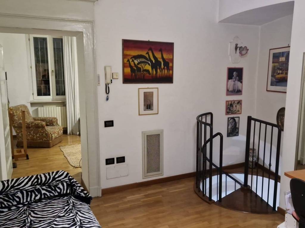 appartamento in affitto a Gallarate in zona Sciarè