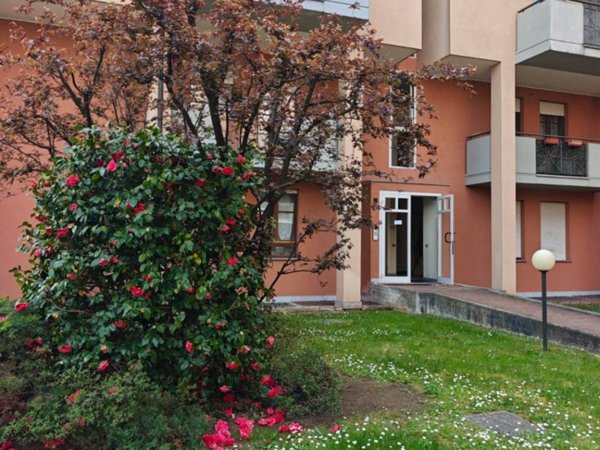 appartamento in affitto a Gallarate in zona Madonna in Campagna