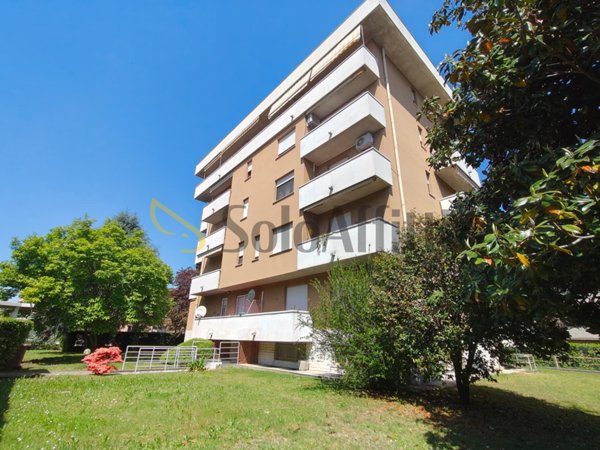 appartamento in affitto a Gallarate in zona Sciarè