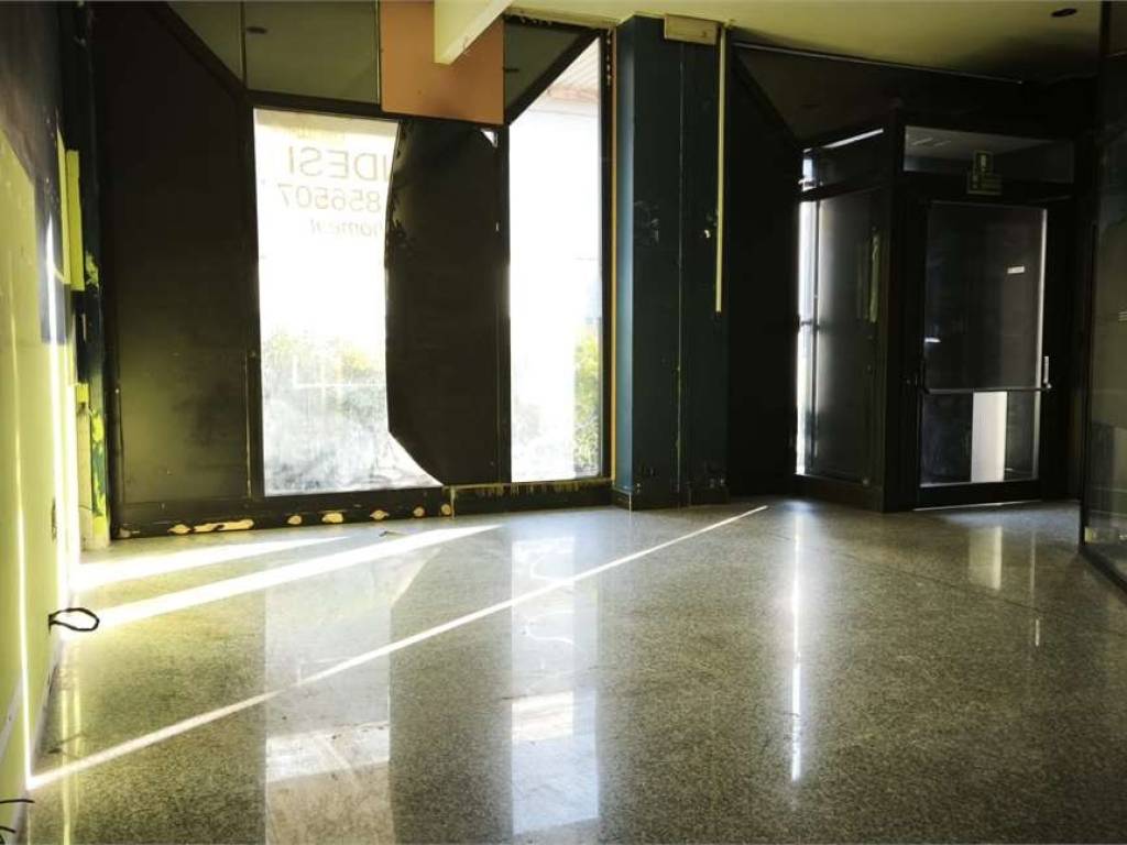 negozio in affitto a Gallarate