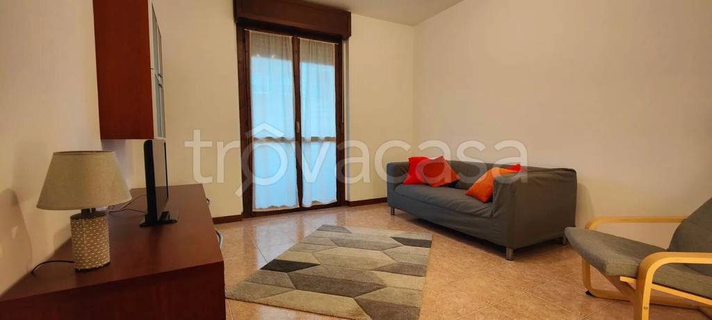 appartamento in affitto a Gallarate in zona Arnate
