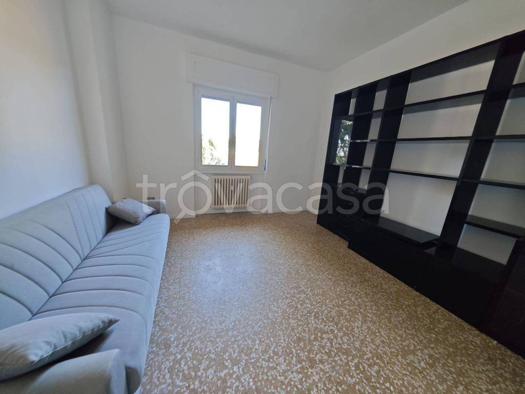 appartamento in affitto a Gallarate in zona Arnate