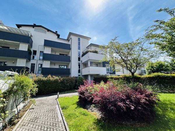 appartamento in affitto a Gallarate in zona Moriggia