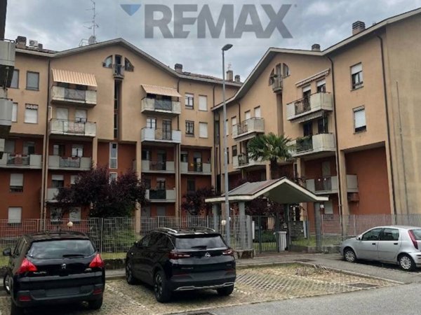 appartamento in affitto a Gallarate in zona Madonna in Campagna
