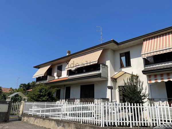 appartamento in affitto a Gallarate in zona Madonna in Campagna