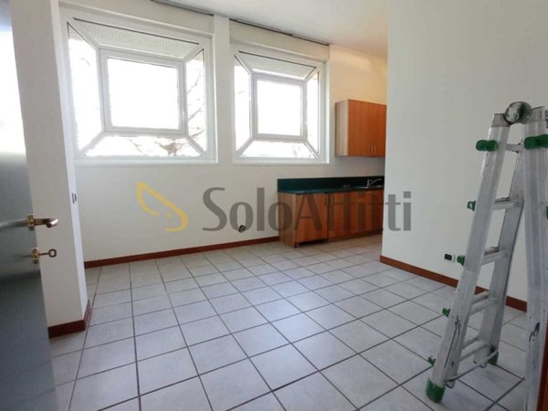 appartamento in affitto a Gallarate in zona Crenna