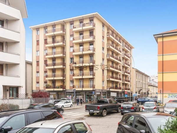 appartamento in affitto a Gallarate in zona Sciarè