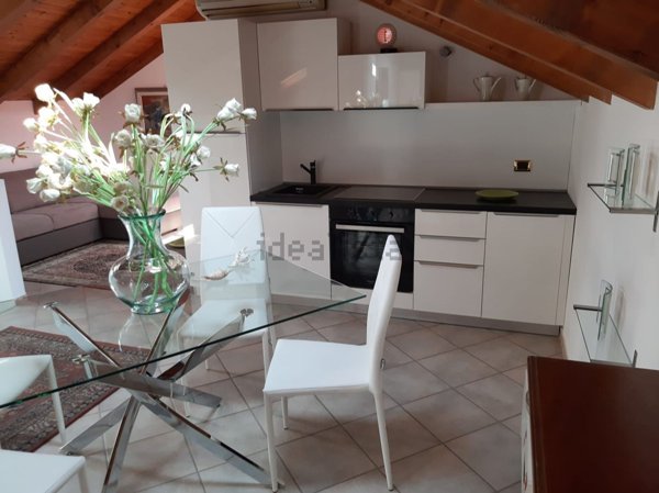 appartamento in affitto a Gallarate in zona Crenna